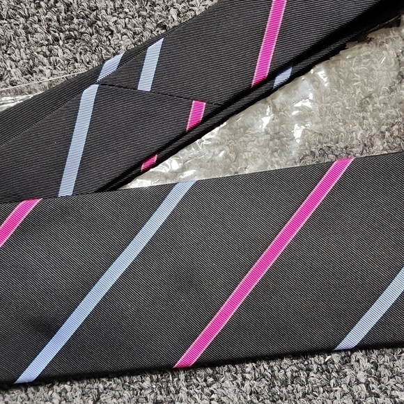 Peter Millar Men's Tie - Picture 2 of 9